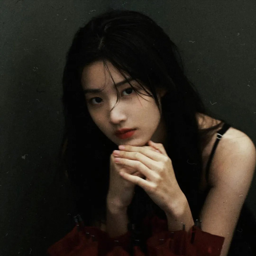蕾哈娜内衣秀3